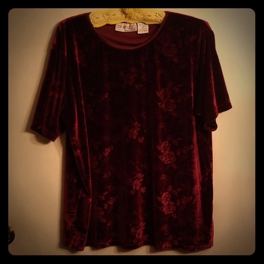 Vintage Truffles top